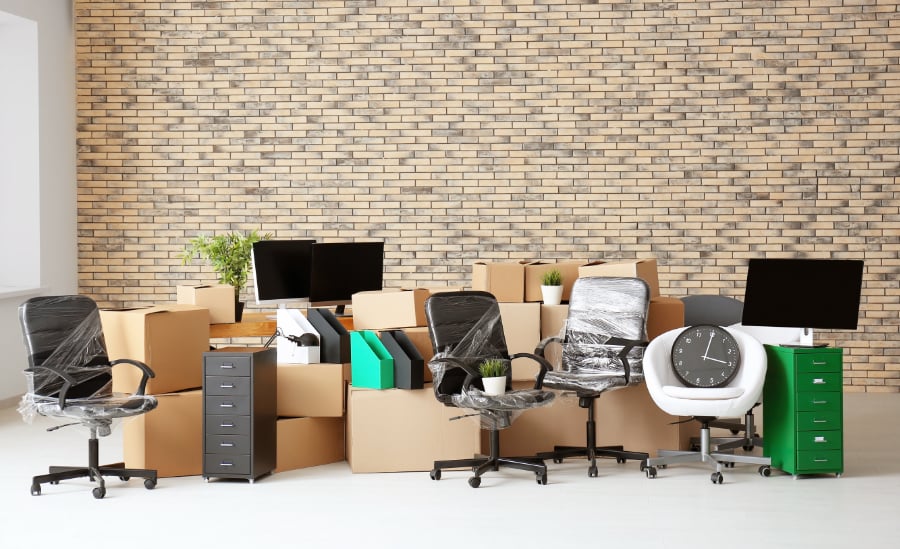 8 Tips for Business Owners to Save Money During an Office Move